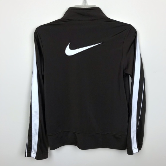 Nike zip up!! - Picture 2 of 8